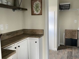 392 Patterson Rd, Hendersonville, NC 28739