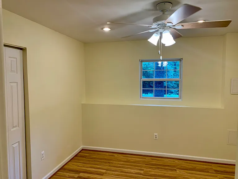 1084 Rimrock Rd — Photo 15