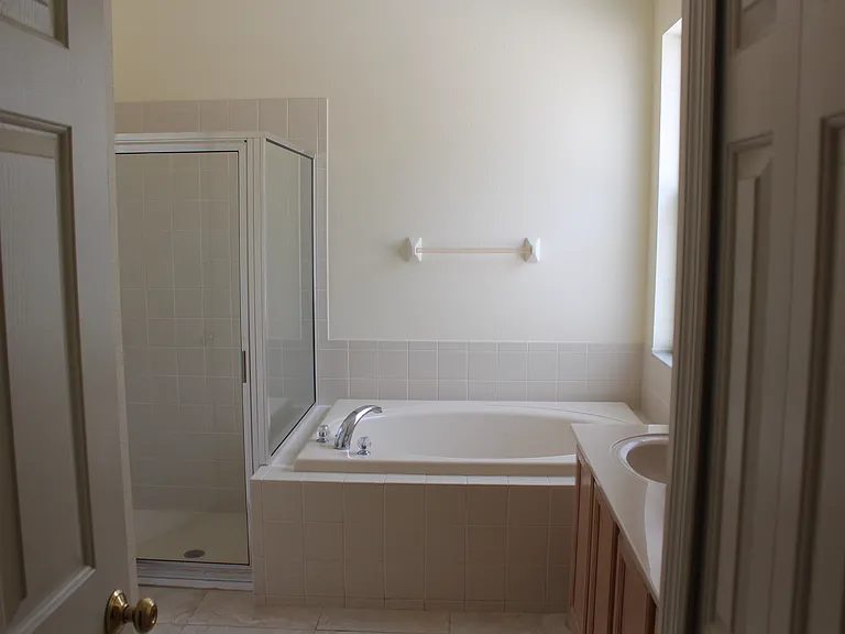 5916 Plummer Slade Ct — Photo 24
