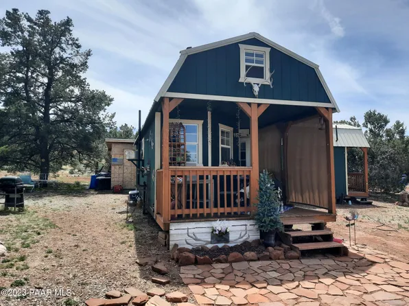 31774 W Calle Belleza, Seligman, AZ 86337