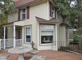 58 Harrison St, Janesville, WI 53545