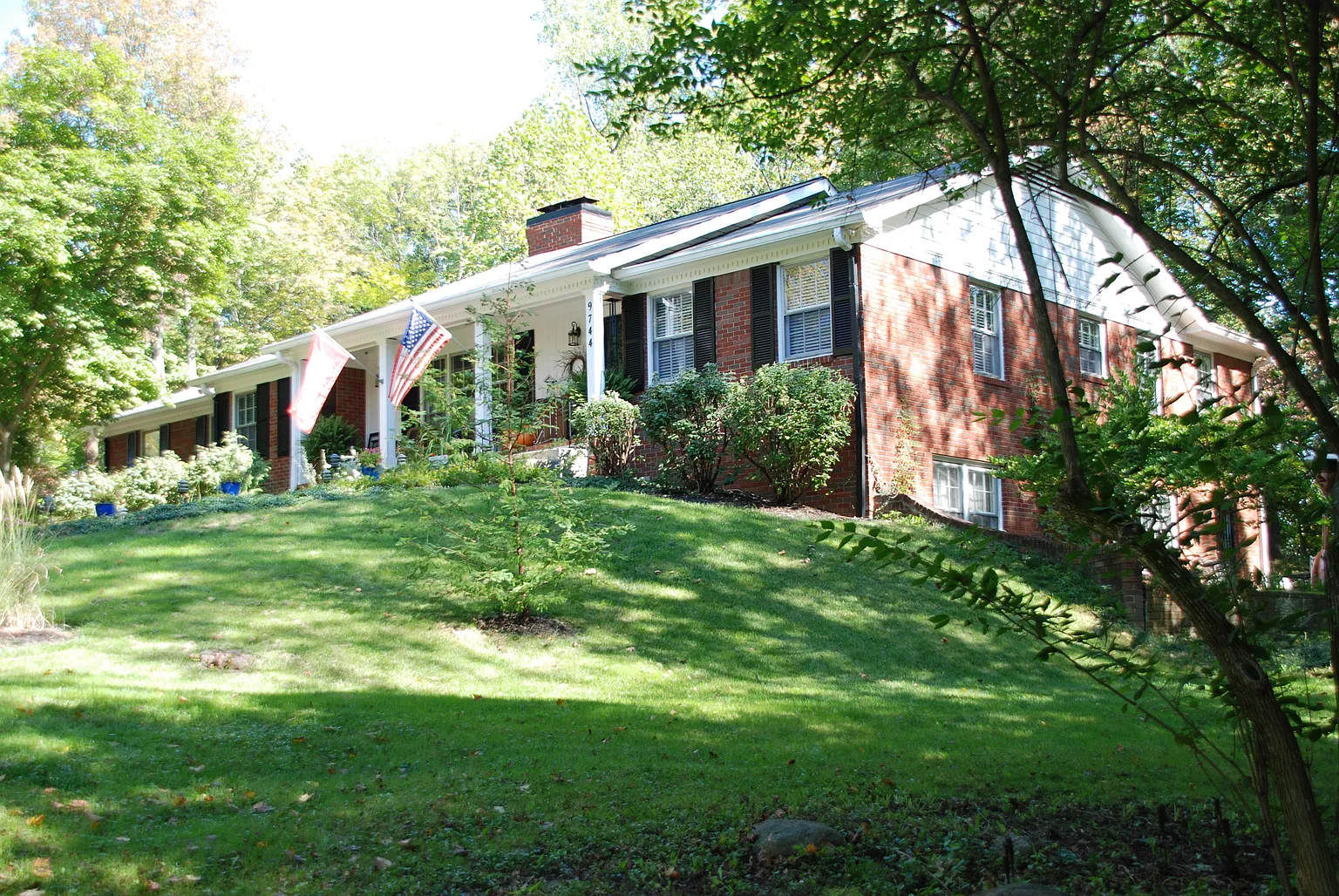 9744 Trilobi Dr photo 1