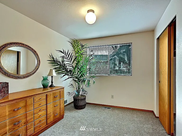3rd Bedroom/Office