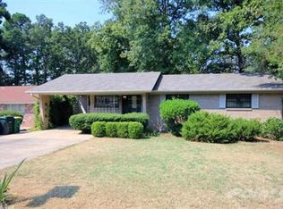 64 Flag Rd, Little Rock, AR 72205