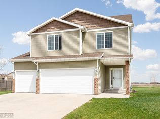1840 42nd Ave S, Moorhead, MN 56560