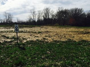 2884 Winterberry Rd, Portage, IN 46368