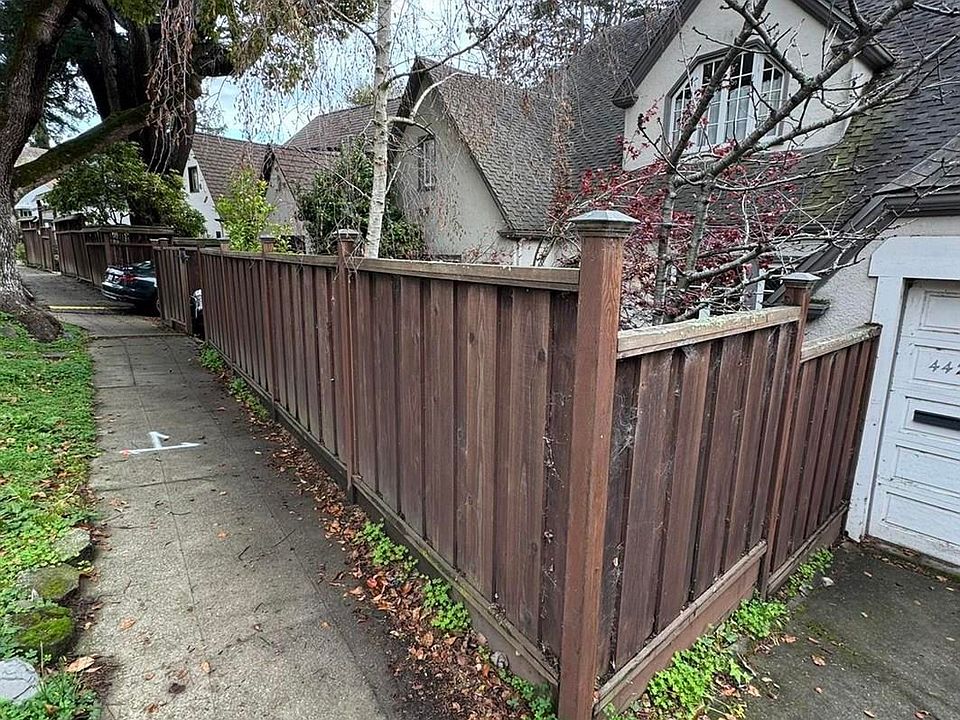 1st image of 442 Vermont Ave
