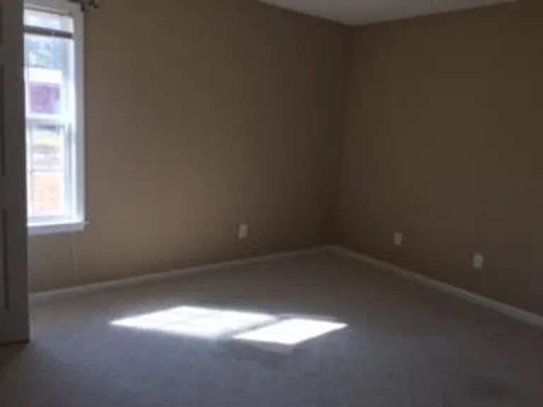 7744 Coles Ferry Pike — Photo 12