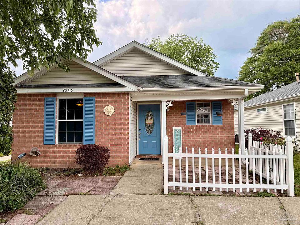 1st image of 2545 Trailwood Dr