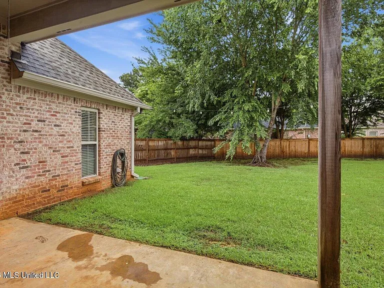 143 Sonnett Cir — Photo 43