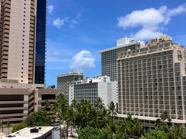 225 Kaiulani Ave APT 904, Honolulu, HI 96815