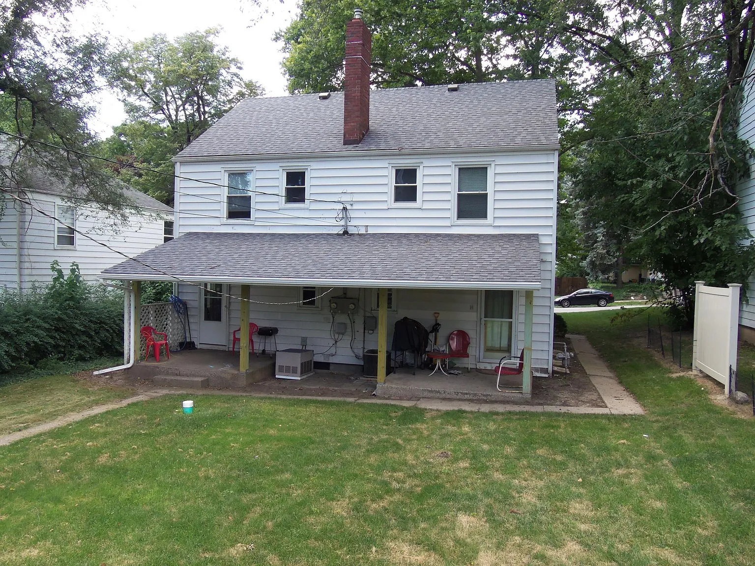 2 bed, $1,275 — Photo 2