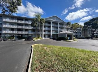 1514 Whitehall Dr APT 402, Davie, FL 33324