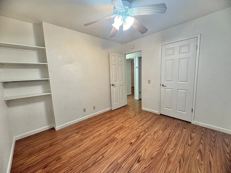 1154 Magnolia Ave — Photo 10