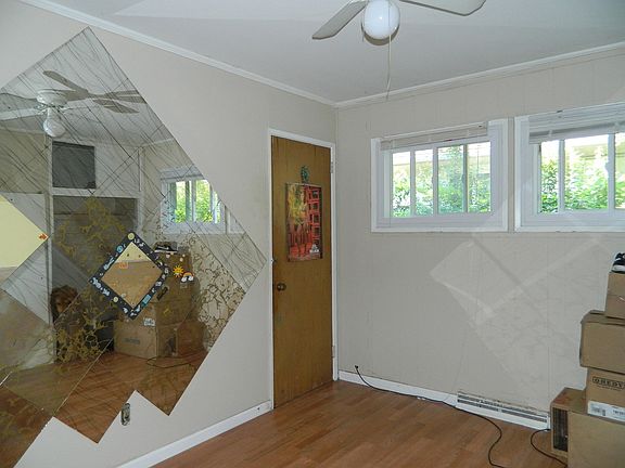4th image of 1307 S Elmwood Ave