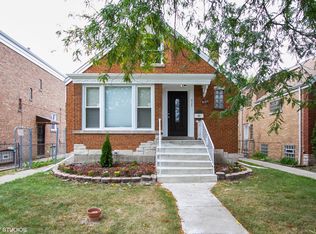 8122 S Spaulding Ave, Chicago, IL 60652