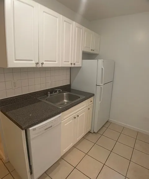 209 Bennett Ave #1A — Photo 1