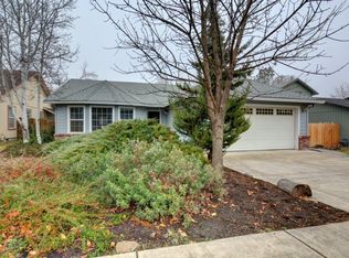 285 Randy St, Ashland, OR 97520