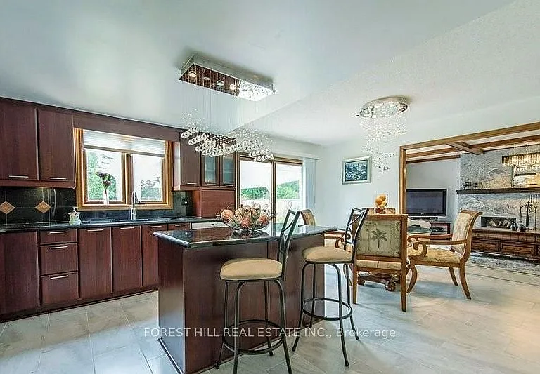 297 Grangeover Ave — Photo 8