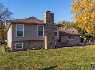 603 W 28th Pl, Lawrence, KS 66046