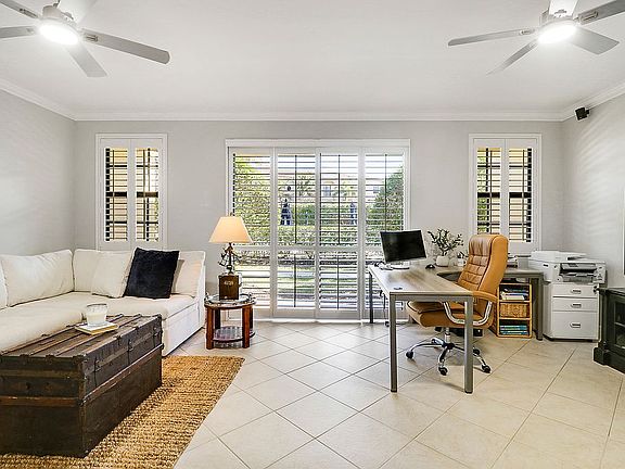 5th image of 703 Del Sol Cir