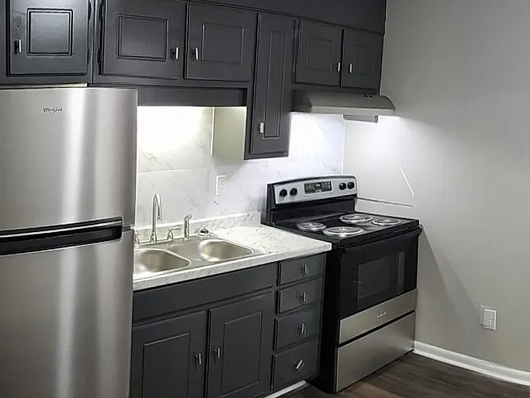 Reserve at Louisville — Photo 1