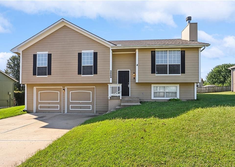 1st image of 2009 Cypress Way