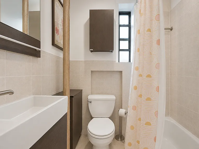 155 S 2nd St #14 — Photo 4