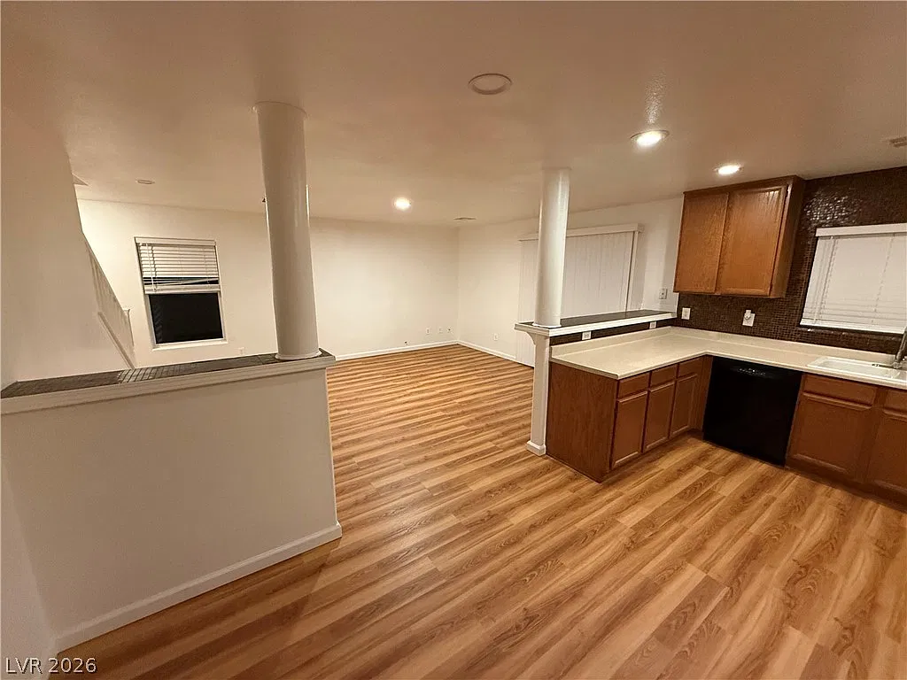 8217 Time Machine Ave — Photo 2