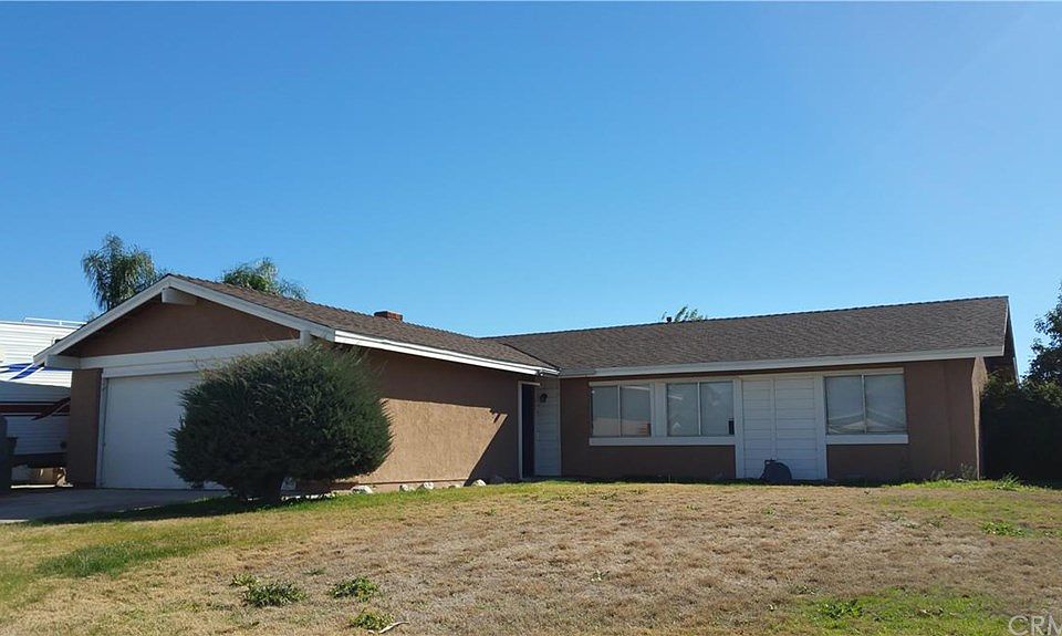 1st image of 3020 E Brookside Ct