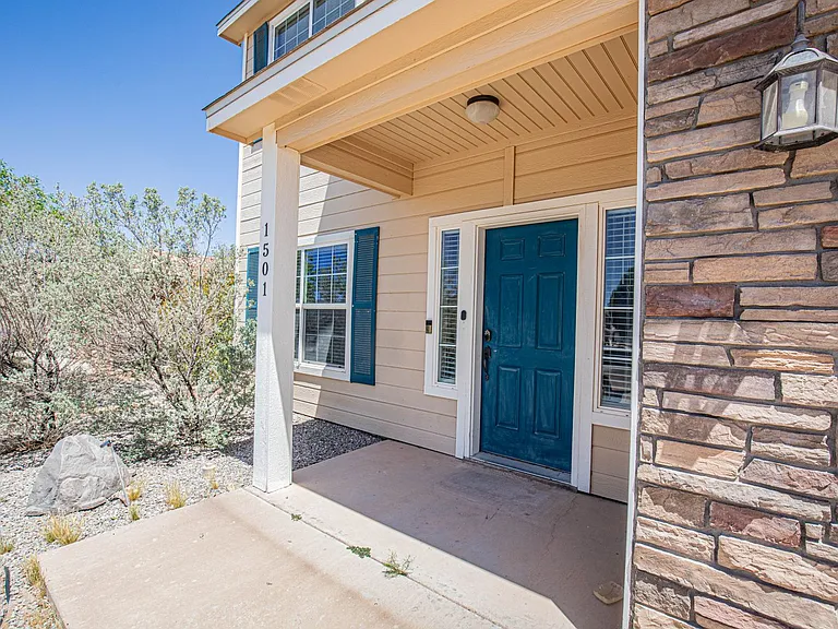 1501 Galway Dr — Photo 4