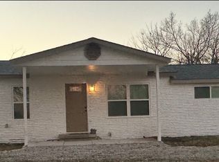 2915 Frederick Rd, Claremore, OK 74019