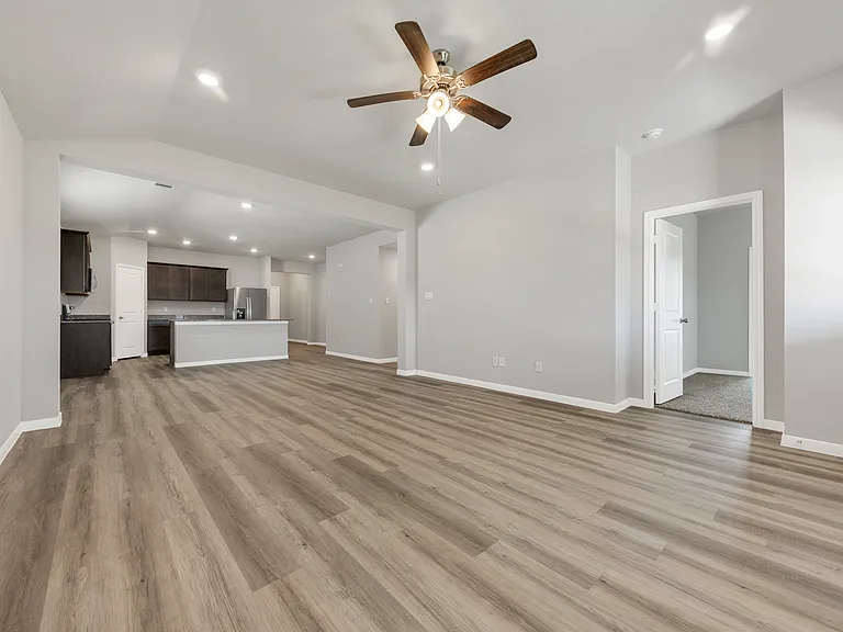 5350 Samuel Run — Photo 4