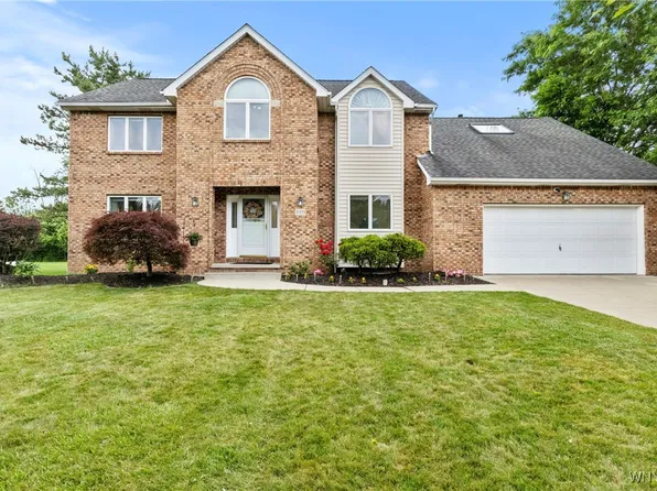 5103 Eastbrooke Pl, Williamsville, NY 14221