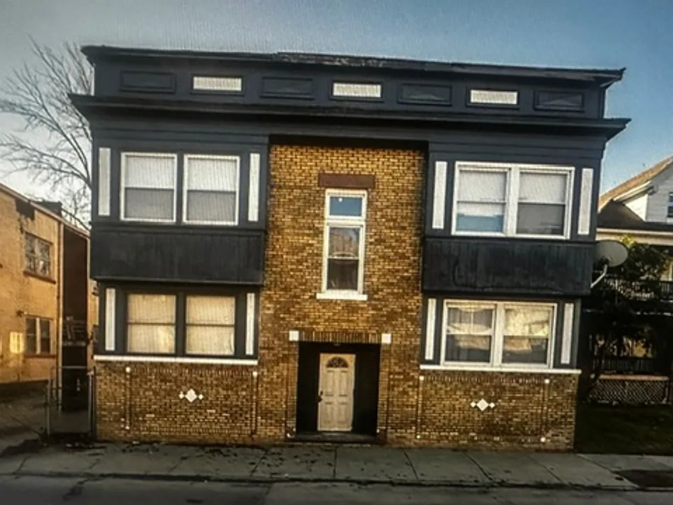 12014 Iowa Ave