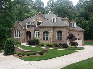 1332 Caistor Ln, Raleigh, NC 27614