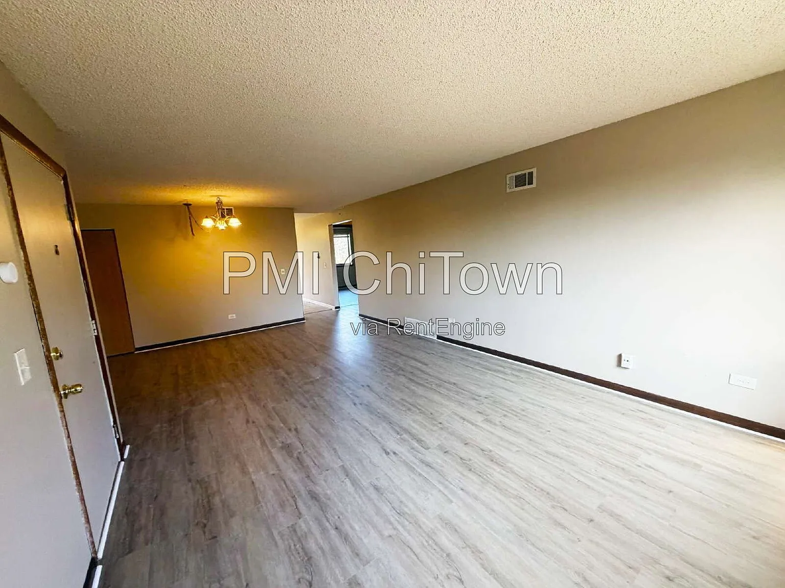 2 bed, 2.0 bath, 1100 sqft, $1,675 — Photo 3