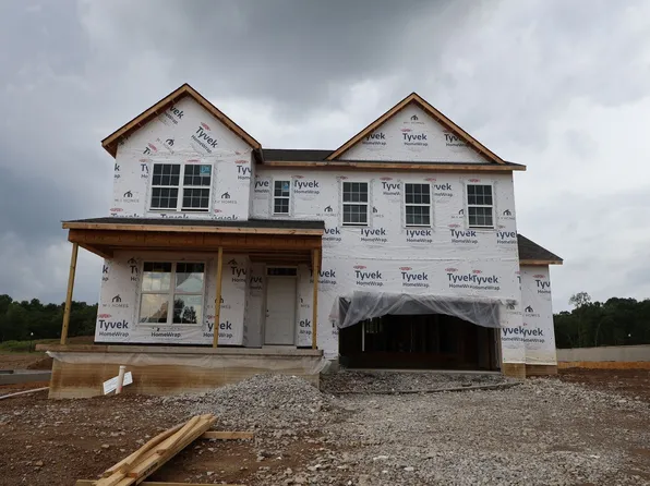 538 Creekside Loop S, Pataskala, OH 43062