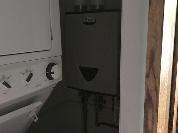 Tankless water heater 