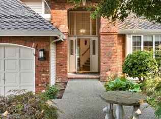 6211 Bayview Dr, Mukilteo, WA