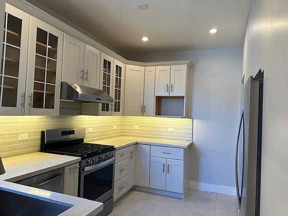 5th image of 1527 Florida St
