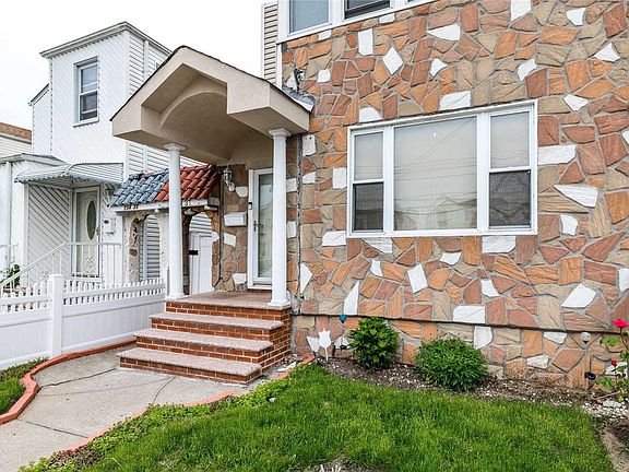 2nd image of 134-37 232nd St