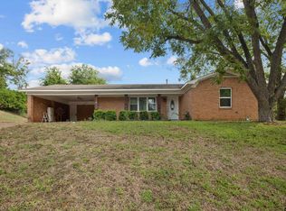 104 Westwood Dr, Troup, TX 75789