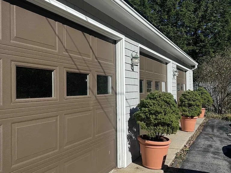 16 Richards Dr — Photo 41