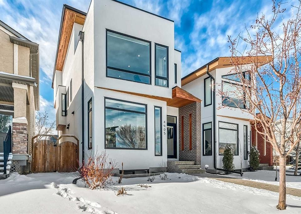 1st image of 4905 E 21st St SW