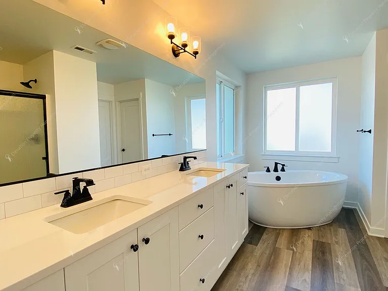 20756 SE Iron Horse Ln — Photo 23