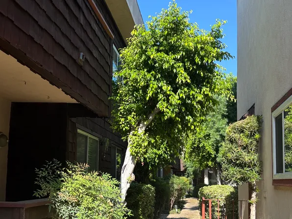 5400 Newcastle Ave, Encino, CA