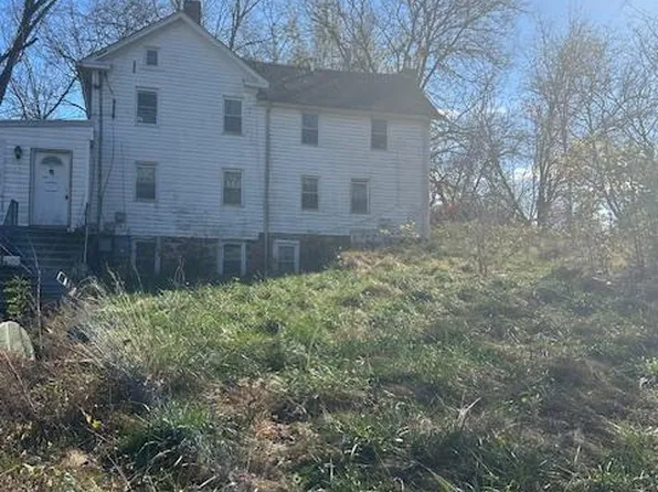 1736 Baust Church Rd, Union Bridge, MD 21791
