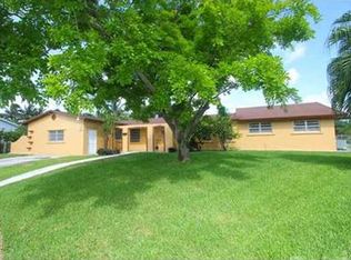 7624 SW 93rd Ct, Miami, FL 33173