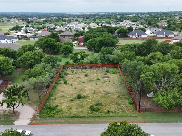 5654 Robs Ct, Fort Worth, TX 76126